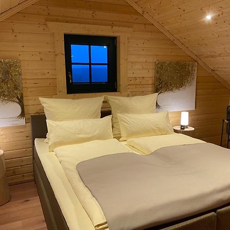 Holzhaus Onkel Fritz Mit Sauna Und Whirlwanne Esch  Esterno foto