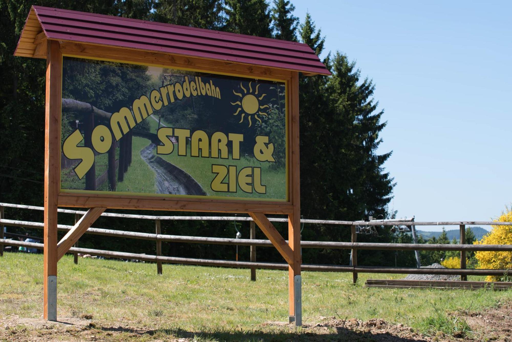 Holzhaus Onkel Fritz Mit Sauna Und Whirlwanne Esch  Esterno foto
